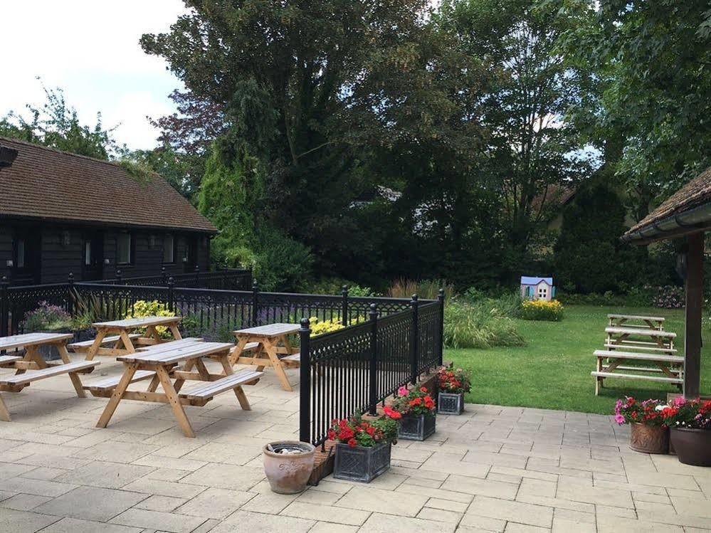 Chequers Inn By Greene King Inns Maresfield Exterior foto